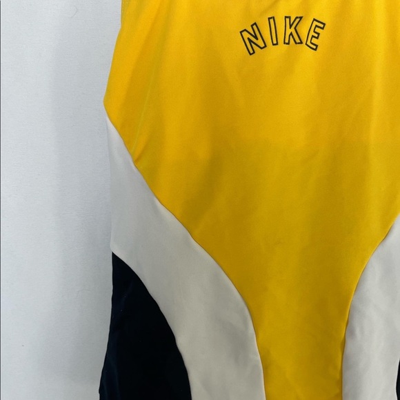 Vintage 90s Style Nike Tank Top with built in bra | Size XS - Picture 3 of 5